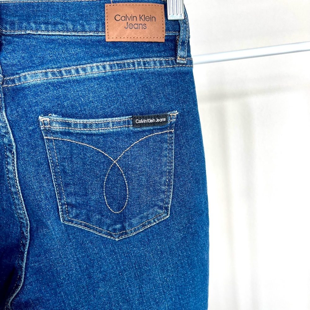 Calvin Klein Jeans - Picture 3 of 5